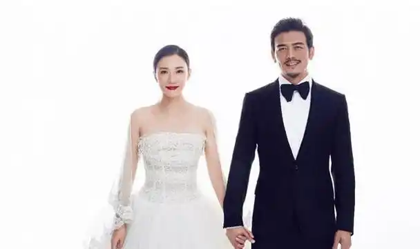 不顾央视警告顶风作案,与刘涛传出绯闻的杨烁,到底谁在给他撑腰