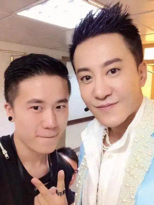 造型师华天崎眼中的情歌王子毛宁