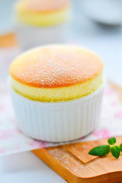 犹如布丁般嫩滑的法式经典甜品——香草舒芙蕾