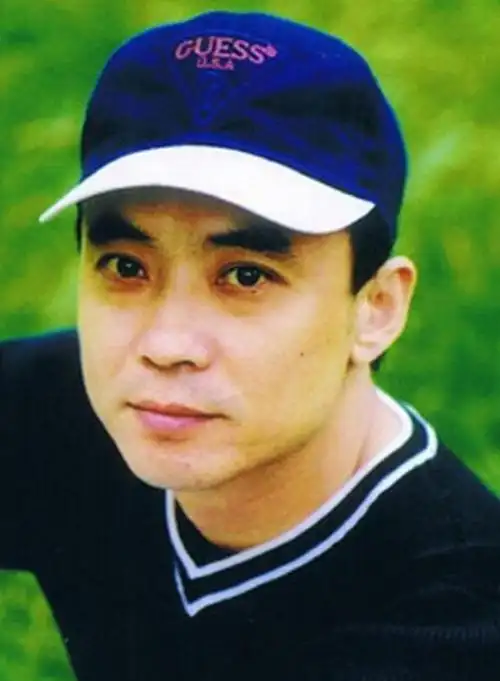 董志华出生于1961年,出生于北京普通家庭.