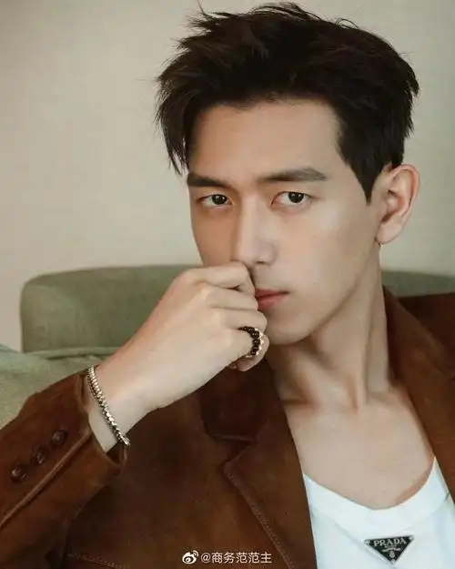 卡地亚品牌大使演员李现