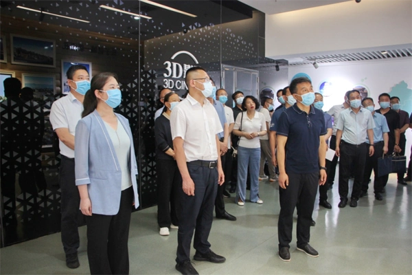 陵川县委书记李晓峰带队在长子县考察