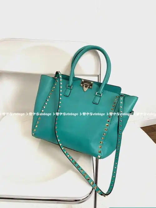 华伦天奴铆钉包薄荷绿色1k77