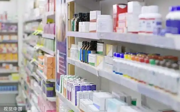社区中心终于跟零售药店抢生意了