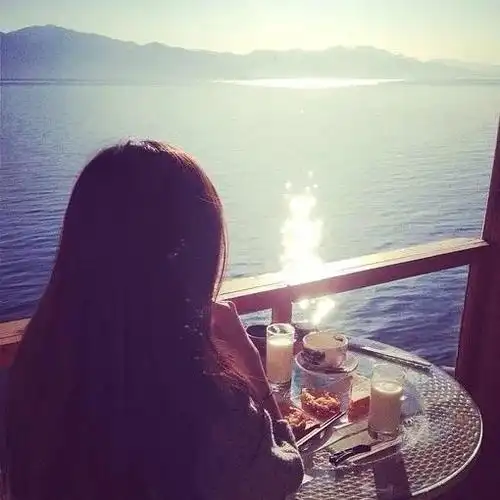 好看的女生背影头像