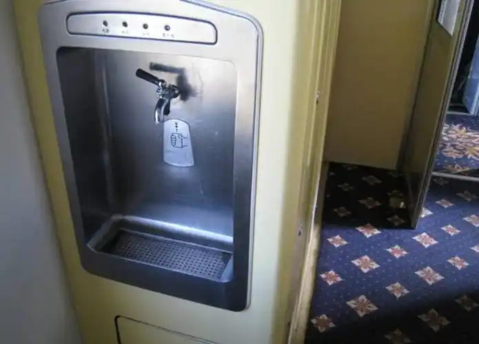 火车软座和硬座的区别,火车软座跟硬座有啥区别