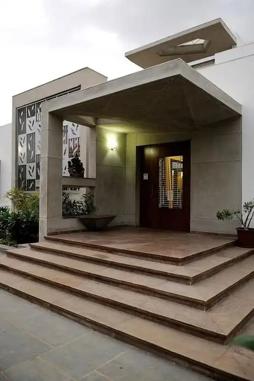 入户门前就该这样装,3层台阶下藏灯带,种花种草邻居都舍不得走_腾讯