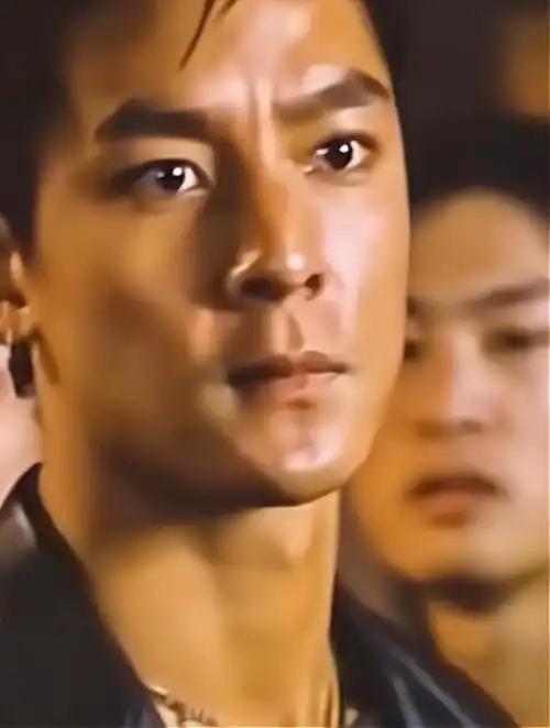 "原来是小别扇."吴彦祖的电影你看过多少,你喜欢他的颜值吗