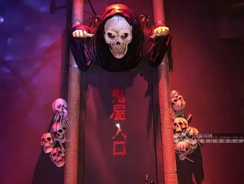 南宁惊现鬼屋主题餐厅 环境恐怖菜品逼真重口(图)