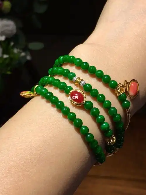 小而美设计款翡翠手链