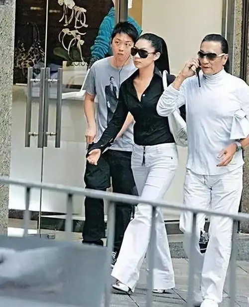 谢贤前女友coco12年青春换2千万分手费如今她怎样了