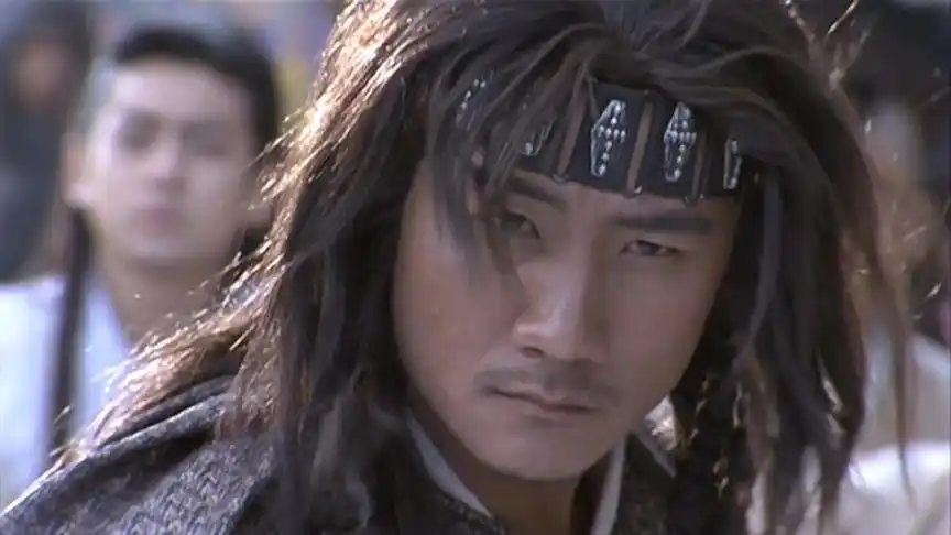 天龙八部胡军版#乔峰#少室山之战  #以一敌三全然不虚