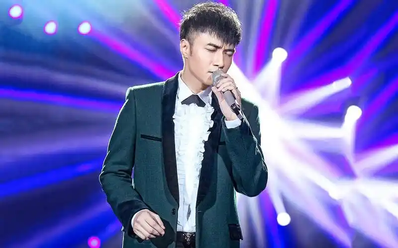 回车桌面>图库>我是歌手3古巨基> | 美女壁纸 | 手机壁纸 | 摄影图库