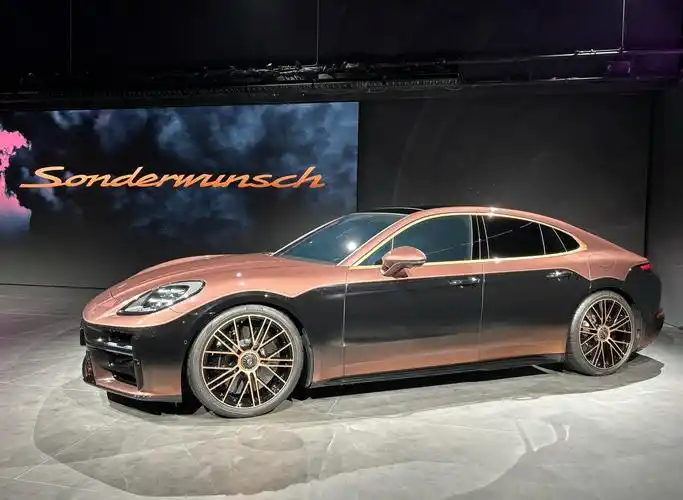 全新保时捷panamera即日启动预售 共三款车型: panamera pana