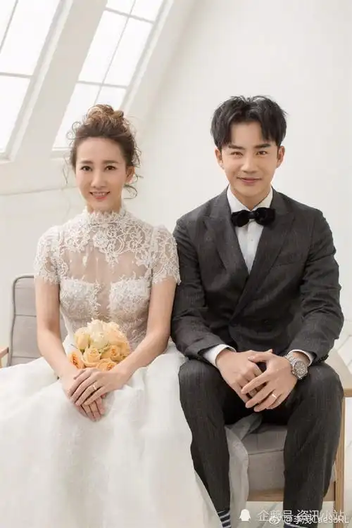 弦子2016年嫁给老公李茂.