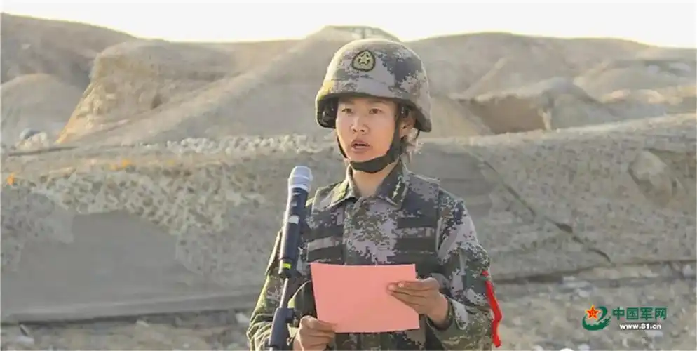 毛世川摄支撑白雪一路走下去的动力,除了她爱拼的性格,还有来自领导和