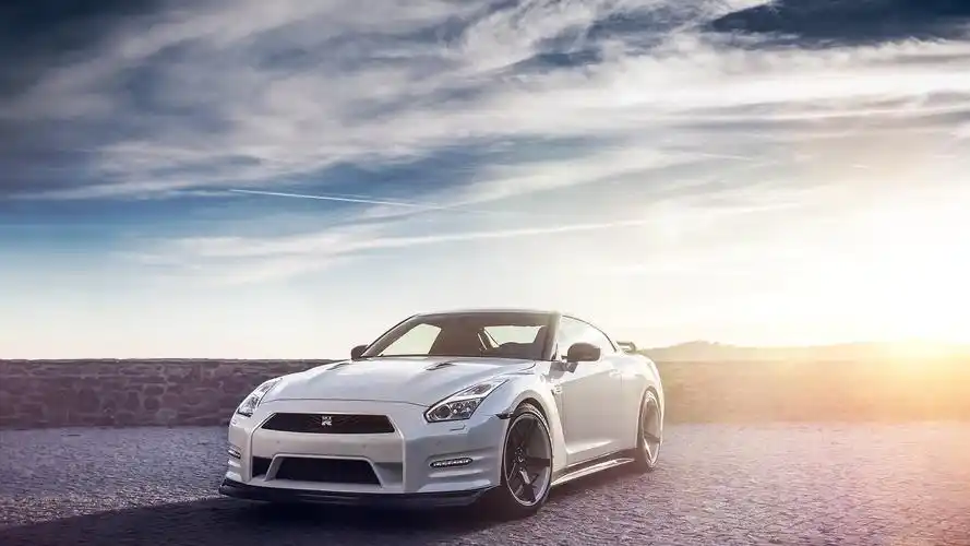 东瀛战神gtr高清桌面壁纸