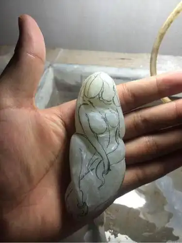 玉雕的立体美女!玉体横陈,美艳不可方物.