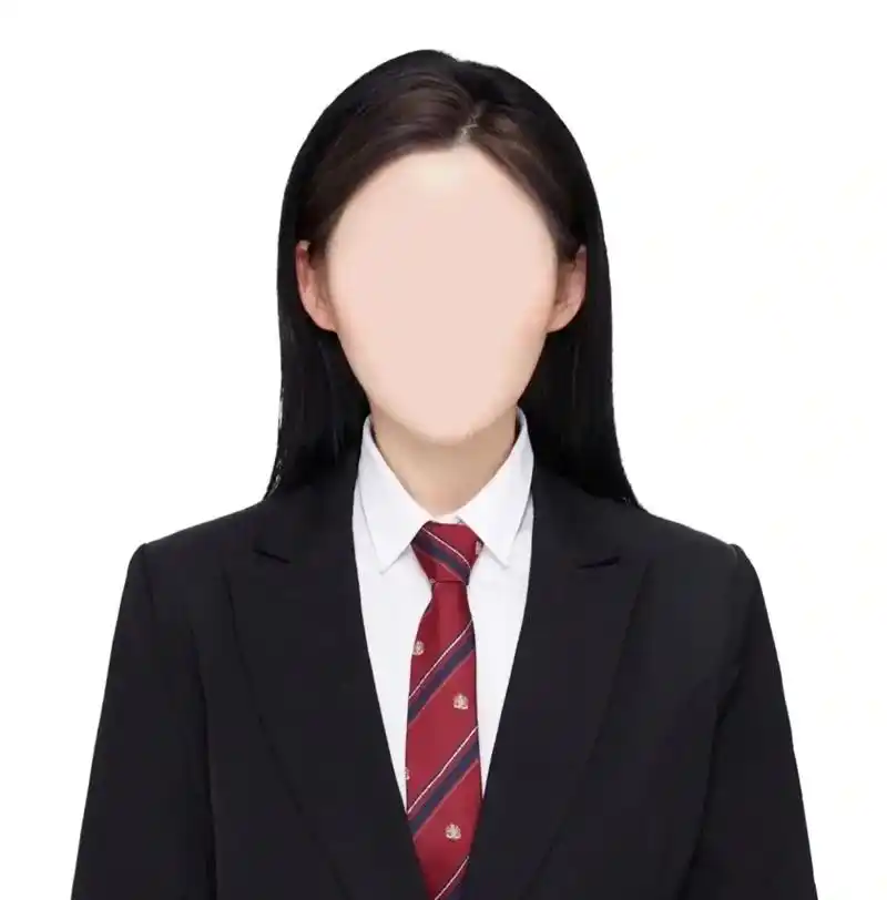 疯狂心动,今天分享西装红领带证件照模板.