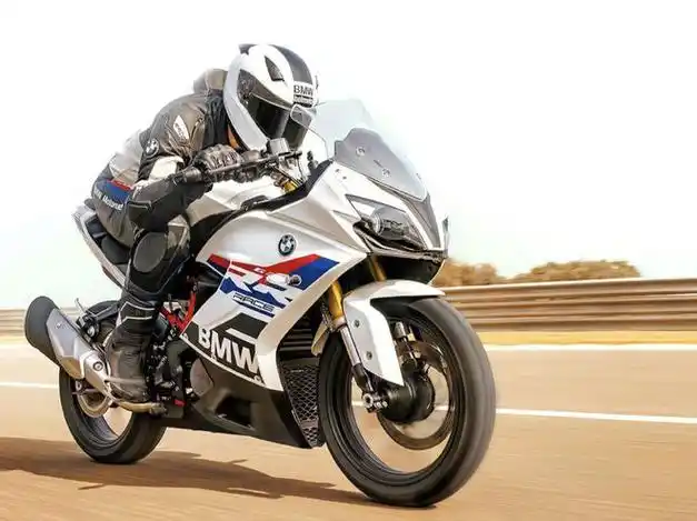 宝马摩托全系腰斩不可一世的德国进口打6折也不好卖了