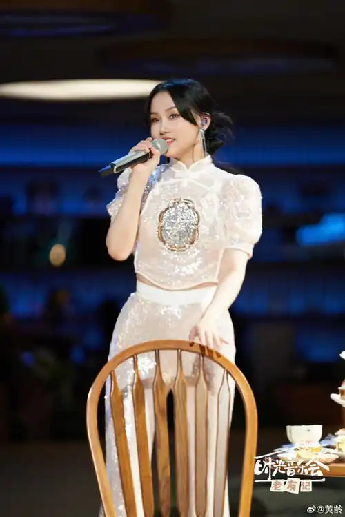 #时光音乐会老友秋千大片##时光音乐会#