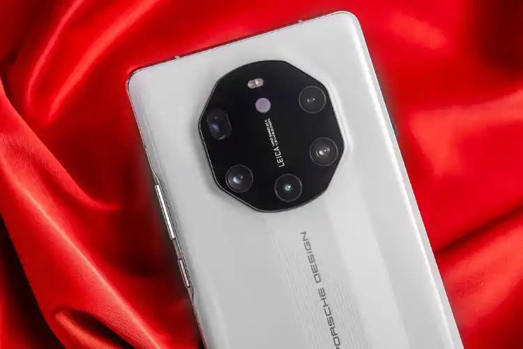 高级隐于无形中华为mate40rs保时捷设计图赏