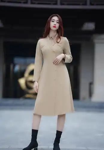 谭乔尹时装写真,气质优雅,时尚靓丽