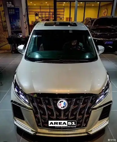 别克gl8es升级改装凌酷款大包围前杠后杠前唇后唇中网