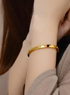 东祥新款足金999金镯子女贵妃手镯