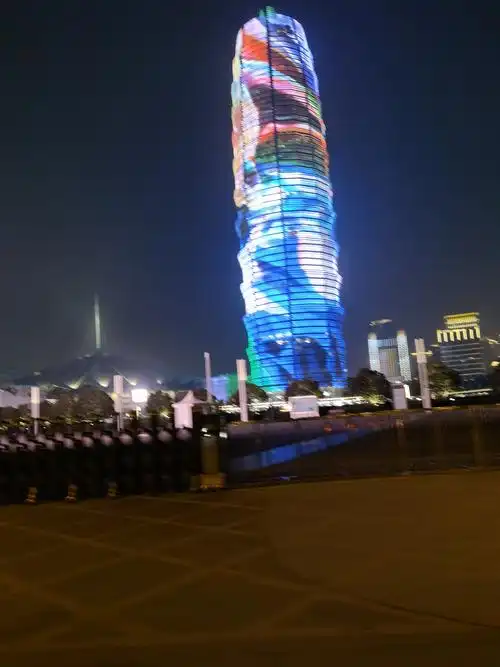 凌晨夜色郑州大玉米