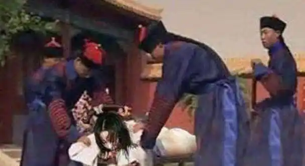古代五刑之一杖刑是什么呢为何珍妃被当众杖刑