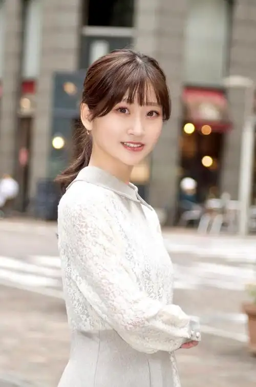 小寺阳向,19岁的东京都立大学校花