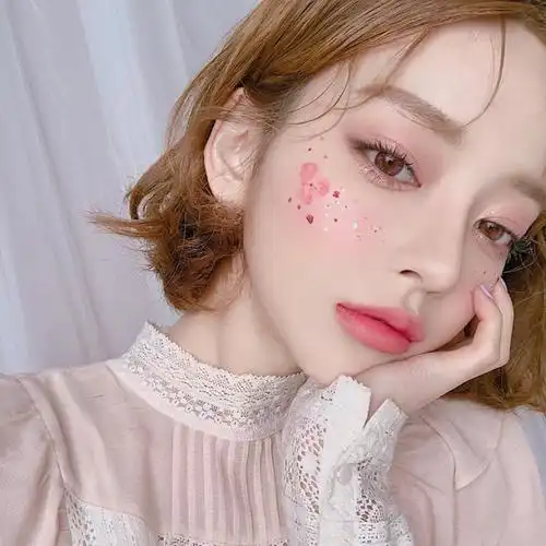 dj soda 闺蜜!「韩国版 angelababy」穿球鞋太顶了!迷倒 170 万网友!