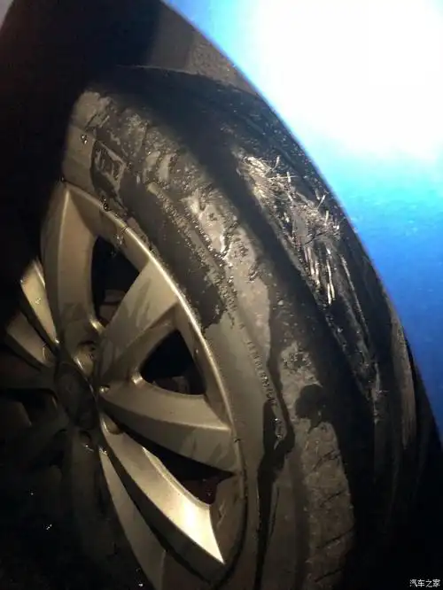 女司机记小a的昨晚一次高速爆胎
