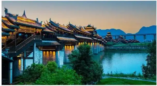 黔江濯水古镇-重庆周边小众景点感受古镇与现代的结合体