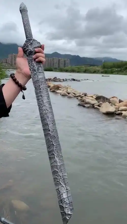 大师铸造之陨铁青干剑宝剑◎博物馆级无价珍宝.