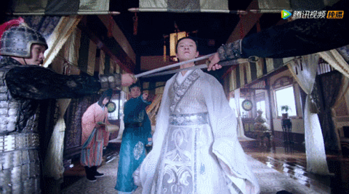 大唐荣耀刀架脖子上不屈服眼神gif动图_动态图_表情包下载_soogif