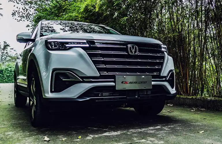 颜值爆表 内心强大 山城试驾长安cs55 plus