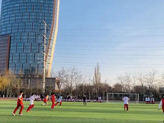 济南二中阳光体育节拉开帷幕