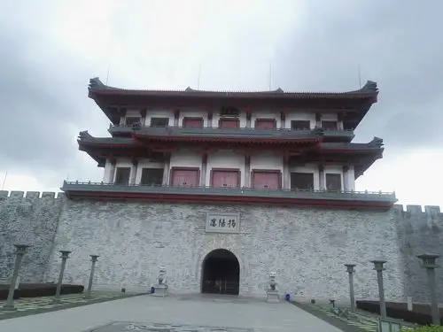 古代城墙,易守难攻