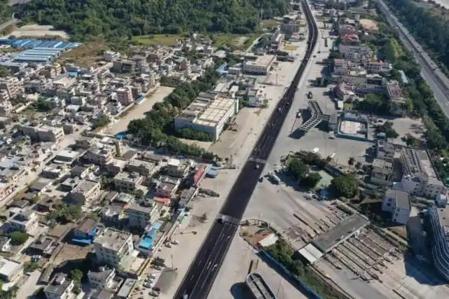 g228国道鲘门收费站路段完成交通安全综合整治|深汕管理局|228国道