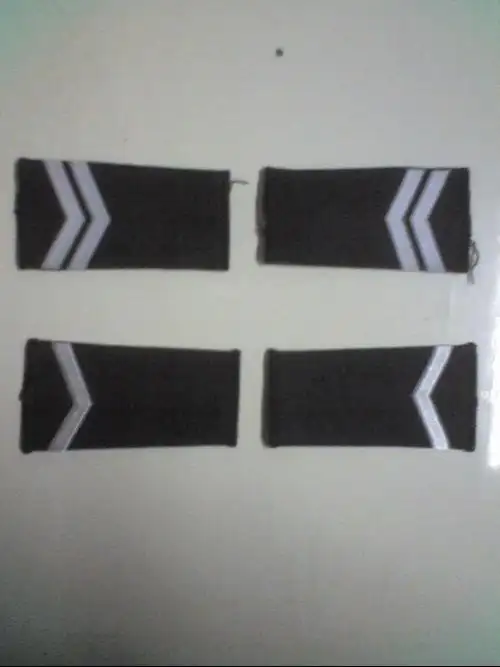 中国警察肩衔怎么区分最好带图片讲解