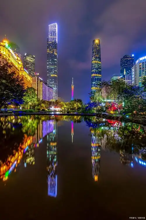广州塔如身在云端,高处不胜寒,广州城景色收于眼底