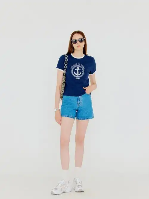 navy anchor crop tshirt