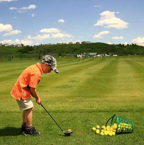 青少年打高尔夫的目的?真那么简单?