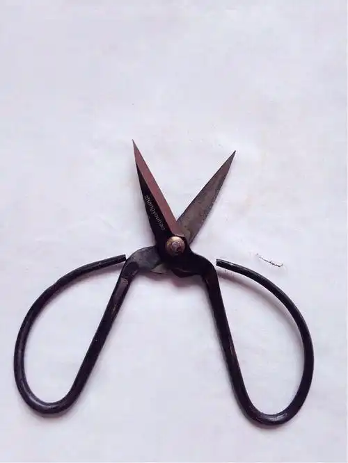 家用剪刀 张友好正品4号铁剪刀复合钢老式剪子发黑法兰小剪刀剪子