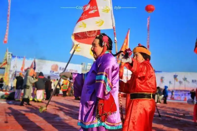 这个表演真的好到位,据说已经是鞑子秧歌的第