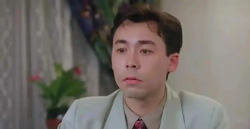 原创港星鬼王雷宇扬被曝耍大牌全程臭脸合影网友评请换位思考