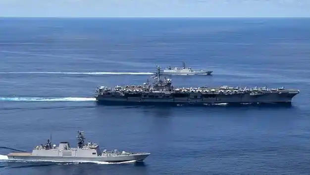 我海军迎战美韩加黄海军演,4支舰队20多艘战舰已前出西太平洋!