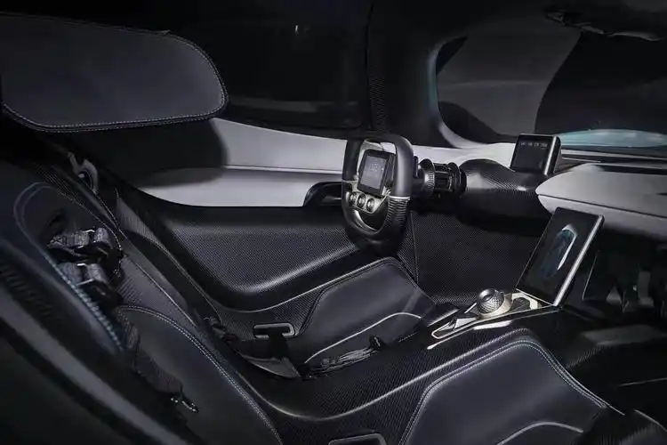 国产蔚来ep9超跑首发充电45分钟续航427公里